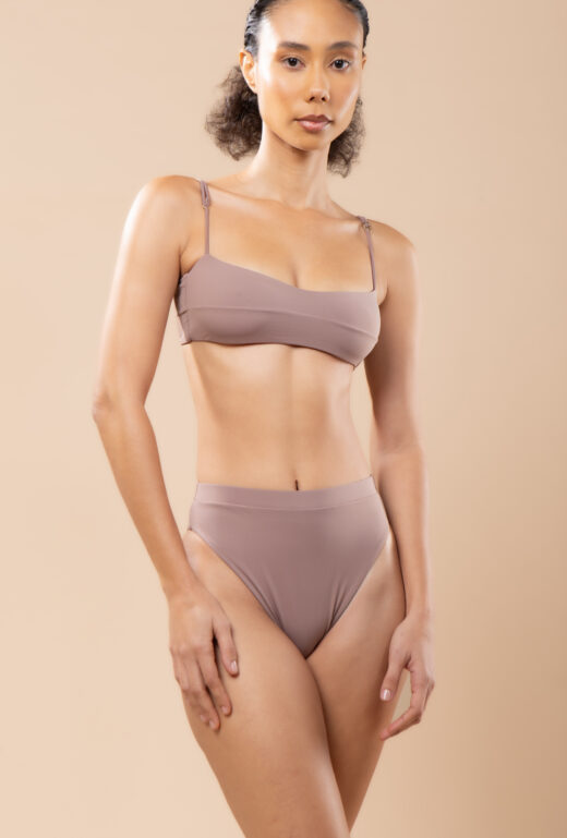 Hot Pants Cavada Moca