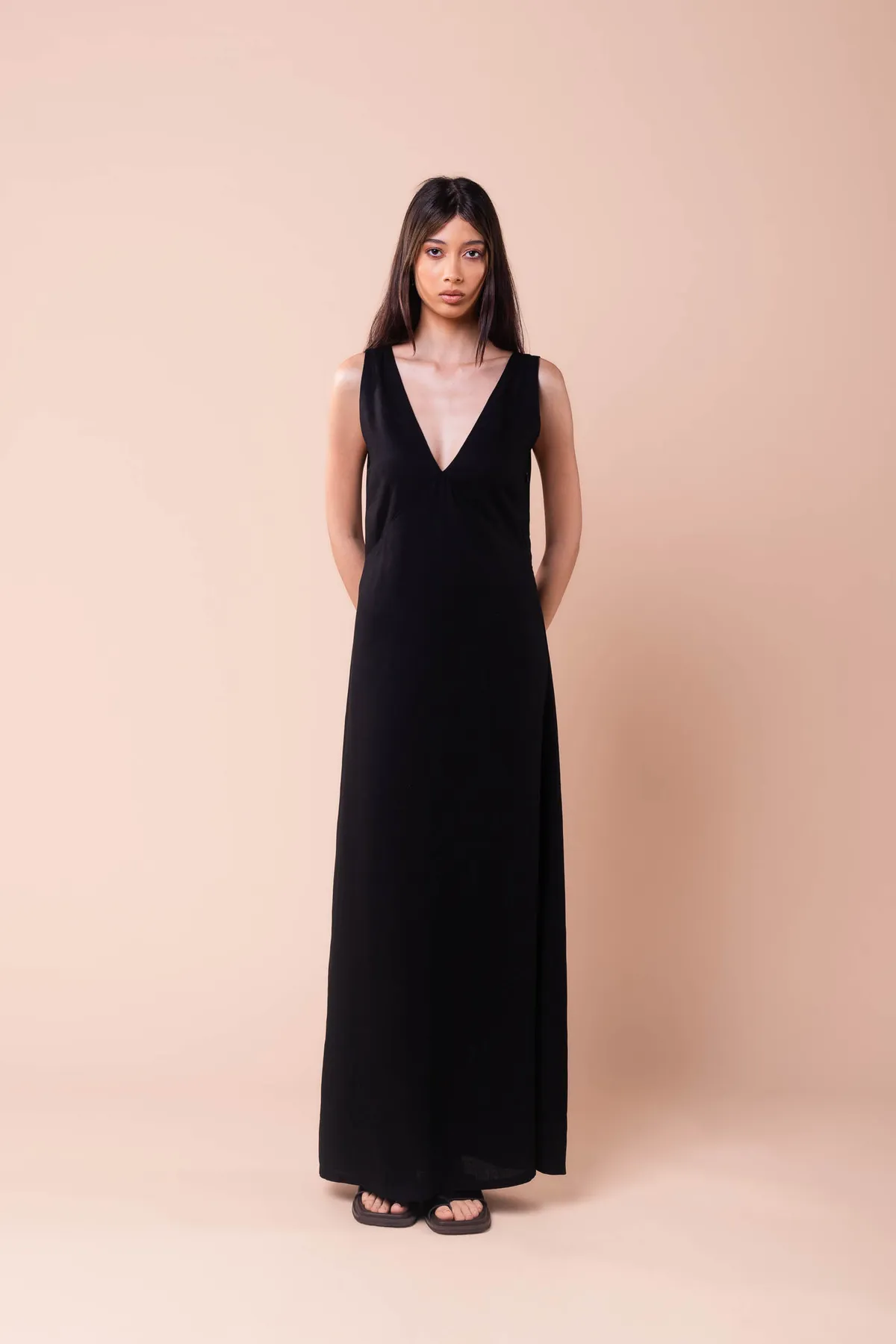 vestido-verena-preto-capa